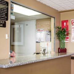 Отель Econo Lodge Columbus Колумбус интерьер отеля фото 2