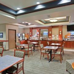 Отель Holiday Inn Express & Suites Ashland питание фото 2
