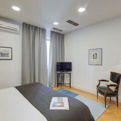 Апартаменты UD Apartments Central Gran Via Apartment комната для гостей фото 3