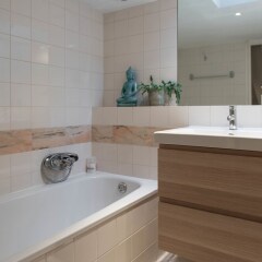 Отель Noorderkerk Apartments Нидерланды, Амстердам - отзывы, цены и фото номеров - забронировать отель Noorderkerk Apartments онлайн ванная фото 2