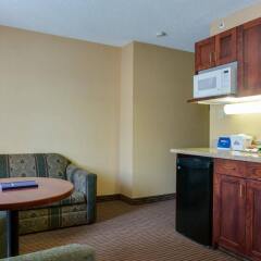 Отель Days Inn by Wyndham Calgary South Канада, Калгари - отзывы, цены и фото номеров - забронировать отель Days Inn by Wyndham Calgary South онлайн в номере