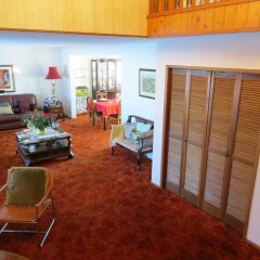Отель Wild Rose Bed & Breakfast интерьер отеля фото 2