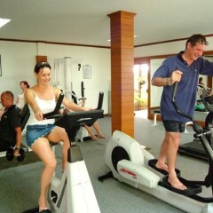 Отель Horizon Patong Beach Resort & Spa фитнесс-зал фото 3