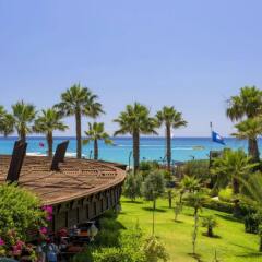 Mukarnas Spa & Resort Hotel пляж