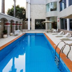 Отель Morning Side Suites бассейн