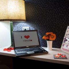 Отель 121 Candia Guest House удобства в номере