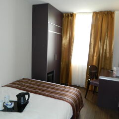 Hotel Arles Plaza Арль комната для гостей