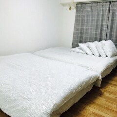 Апартаменты Local Gion Apartment Хаката комната для гостей
