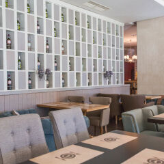 Гостиница AZIMUT Hotel FREESTYLE Rosa Khutor в Эсто-Садке - забронировать гостиницу AZIMUT Hotel FREESTYLE Rosa Khutor, цены и фото номеров Эсто-Садок интерьер отеля