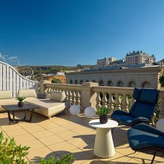 Отель Marriott Tbilisi Грузия, Тбилиси - 2 отзыва об отеле, цены и фото номеров - забронировать отель Marriott Tbilisi онлайн балкон
