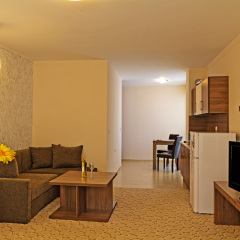 Отель Sun Gate Aparthotel комната для гостей фото 5