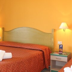 Hotel Rosa Dei Venti Кастельсардо сейф в номере
