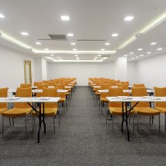 Отель Holiday Inn Express Istanbul Altunizade с домашними животными