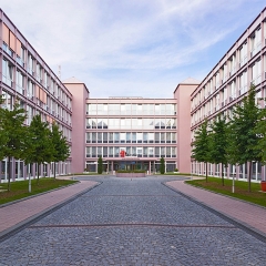 Отель AZIMUT Hotel Munich Германия, Мюнхен - 10 отзывов об отеле, цены и фото номеров - забронировать отель AZIMUT Hotel Munich онлайн парковка