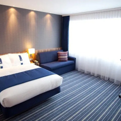 Отель Holiday Inn Express Munich Airport Германия, Мюнхен - отзывы, цены и фото номеров - забронировать отель Holiday Inn Express Munich Airport онлайн комната для гостей фото 4