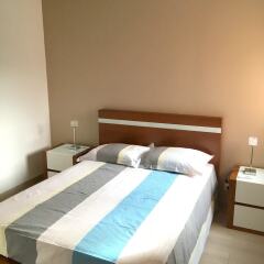 Апартаменты Apartment With 2 Bedrooms in Bagnolet, With Terrace and Wifi комната для гостей фото 5