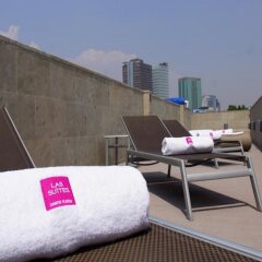 Отель Las Suites Campos Eliseos Мексика, Мехико - отзывы, цены и фото номеров - забронировать отель Las Suites Campos Eliseos онлайн балкон