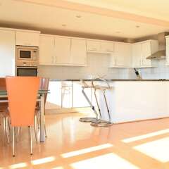 Отель Canary Wharf 2 Bedroom Flat в номере