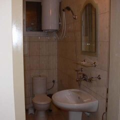 Отель Versai Hotel Болгария, Свиштов - отзывы, цены и фото номеров - забронировать отель Versai Hotel онлайн ванная фото 2
