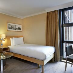 Отель Hilton London Kensington комната для гостей фото 2