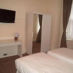 The Courtlands Hotel удобства в номере