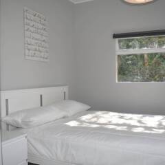Отель Contemporary 2 Bedroom Flat in Brighton Брайтон комната для гостей