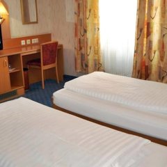 Hotel Admiral in Vienna, Austria from 125$, photos, reviews - zenhotels.com guestroom photo 4