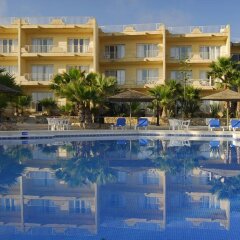 Апартаменты Ta Frenc Apartments бассейн