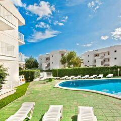 Отель Apartamentos Llevant фото 8