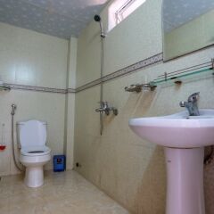 Отель Ngo Homestay Хойан ванная фото 2