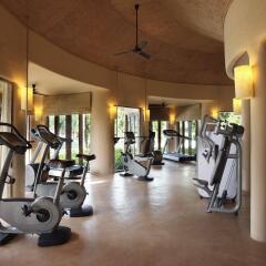 Отель The Naka Island, A Luxury Collection Resort and Spa, Phuket фитнесс-зал фото 2