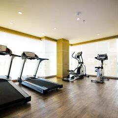 Отель The Ashlee Plaza Patong Hotel & Spa Таиланд, Карон-Бич - 1 отзыв об отеле, цены и фото номеров - забронировать отель The Ashlee Plaza Patong Hotel & Spa онлайн фитнесс-зал фото 3
