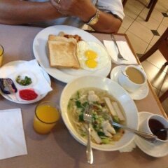 Nhu Phu Hotel в номере