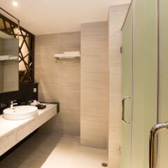 DTX Hotel Nha Trang ванная фото 2