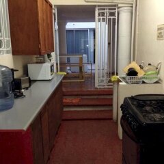 Отель Hostel Mayan Amazons Мексика, Канкун - отзывы, цены и фото номеров - забронировать отель Hostel Mayan Amazons онлайн в номере