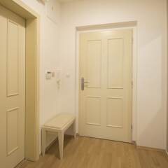Апартаменты Luxurious Apartment near Prague Castle интерьер отеля