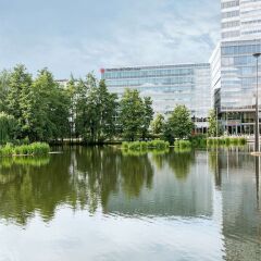 Отель NH Collection Köln Mediapark Германия, Кёльн - 3 отзыва об отеле, цены и фото номеров - забронировать отель NH Collection Köln Mediapark онлайн приотельная территория фото 2