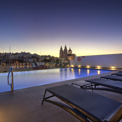 Отель Pergola Club Hotel & Spa Мальта, Меллиха - 2 отзыва об отеле, цены и фото номеров - забронировать отель Pergola Club Hotel & Spa онлайн бассейн фото 3