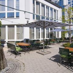 Отель Holiday Inn Munich-Unterhaching Германия, Унтерхахинг - 7 отзывов об отеле, цены и фото номеров - забронировать отель Holiday Inn Munich-Unterhaching онлайн фото 3