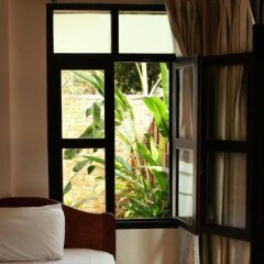 Lani's House By The Ponds in Vientiane, Laos from 50$, photos, reviews - zenhotels.com guestroom
