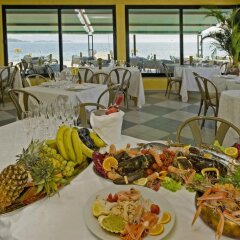 Отель Bellerive Ristorante Albergo Манерба-дель-Гарда питание