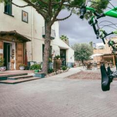 Отель Mucha Masia Hostel Rural-Urbà Испания, Эль-Прат-де-Льобрегат - отзывы, цены и фото номеров - забронировать отель Mucha Masia Hostel Rural-Urbà онлайн фото 4