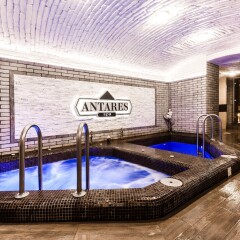 Antares Apart Hotel Львов бассейн