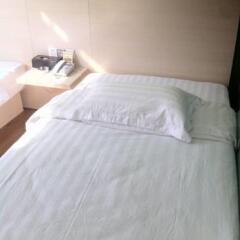 Отель Tai Hua Fashion Hotel Китай, Шэньчжэнь - отзывы, цены и фото номеров - забронировать отель Tai Hua Fashion Hotel онлайн комната для гостей фото 5