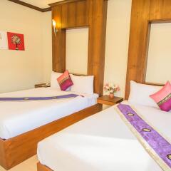Отель Phuket Airport Villa комната для гостей фото 3
