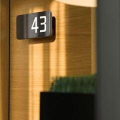 Hotel mOdus сейф в номере