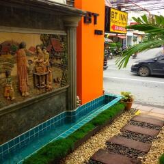Отель Bt Inn Patong парковка