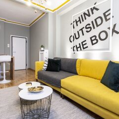 Отель Ingenuity Flat near the Zappeion Park Афины комната для гостей