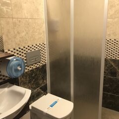 Sezgin Hotel Турция, Узунгёль - отзывы, цены и фото номеров - забронировать отель Sezgin Hotel онлайн ванная фото 2