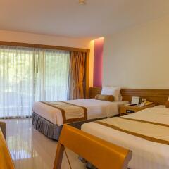 Отель Tinidee Golf Resort at Phuket Пхукет комната для гостей фото 4